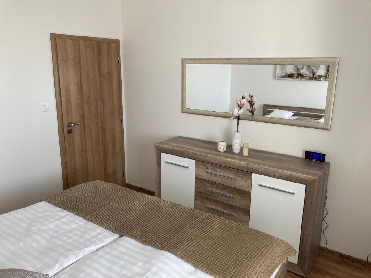 Apartmany Rubin Nesvady Exterior photo