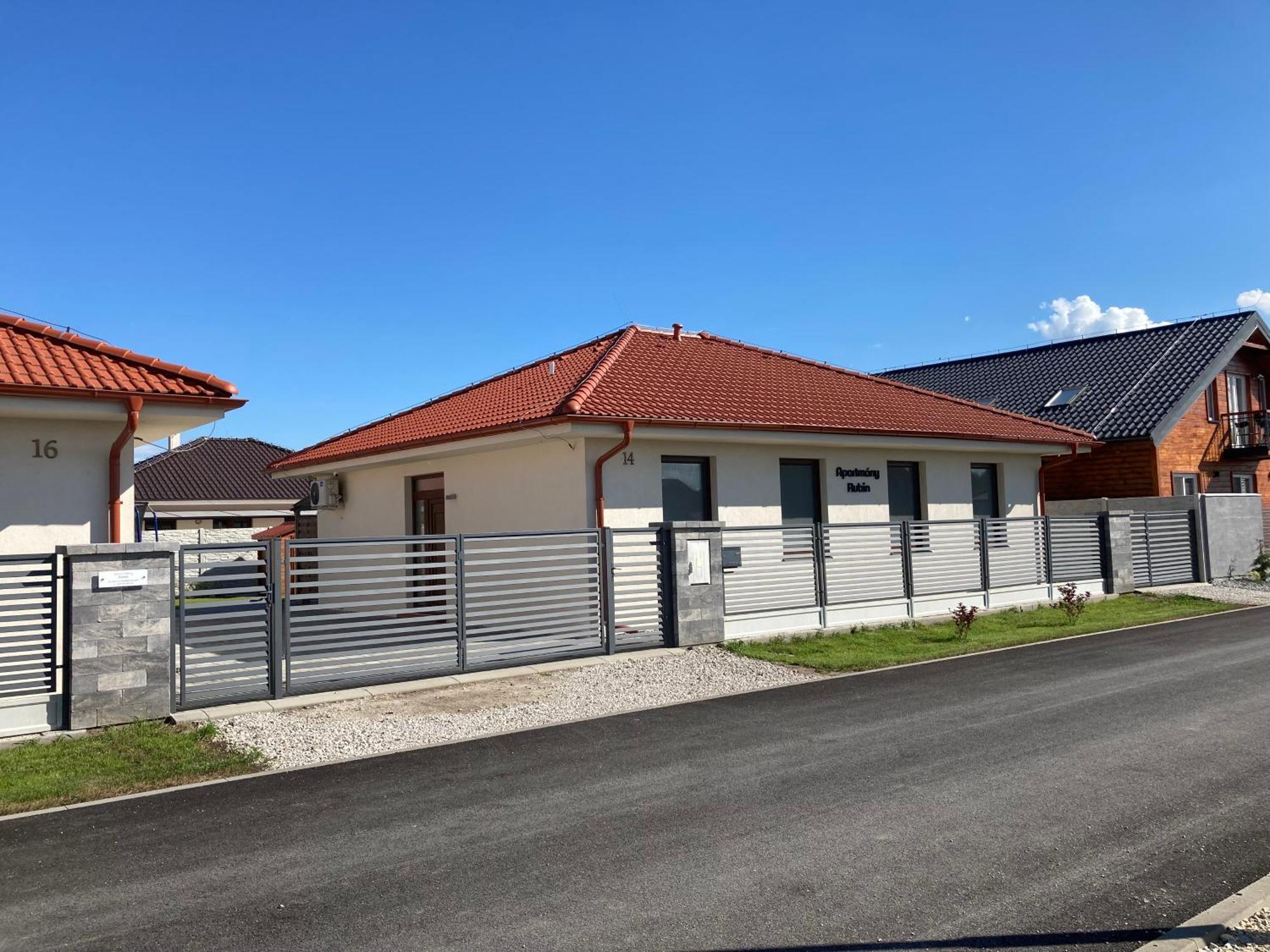 Apartmany Rubin Nesvady Exterior photo