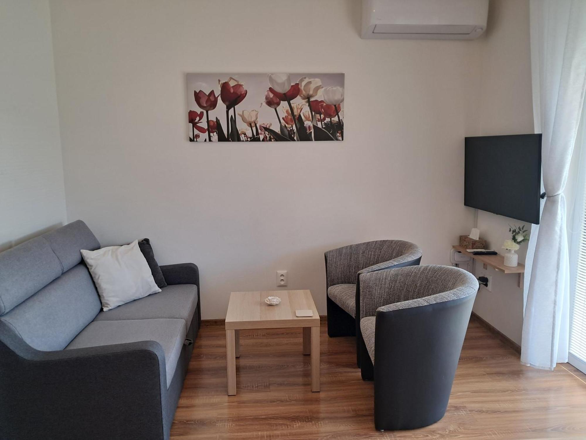 Apartmany Rubin Nesvady Exterior photo